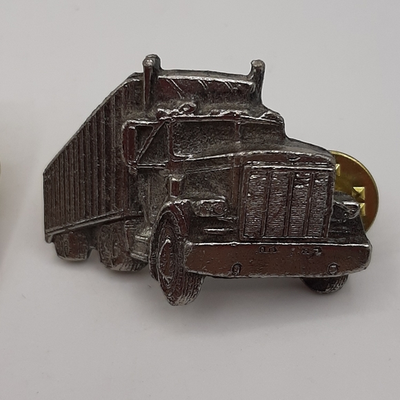 Vintage Transport jean-Yves Cate Inc Enamel Pin Pinback Lapel Gold Yellow 2 Pins - Picture 3 of 4